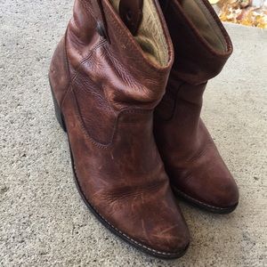 Frye Jackie short boots